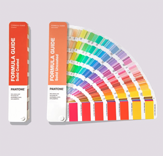 pantonnier avec loupe Pantone