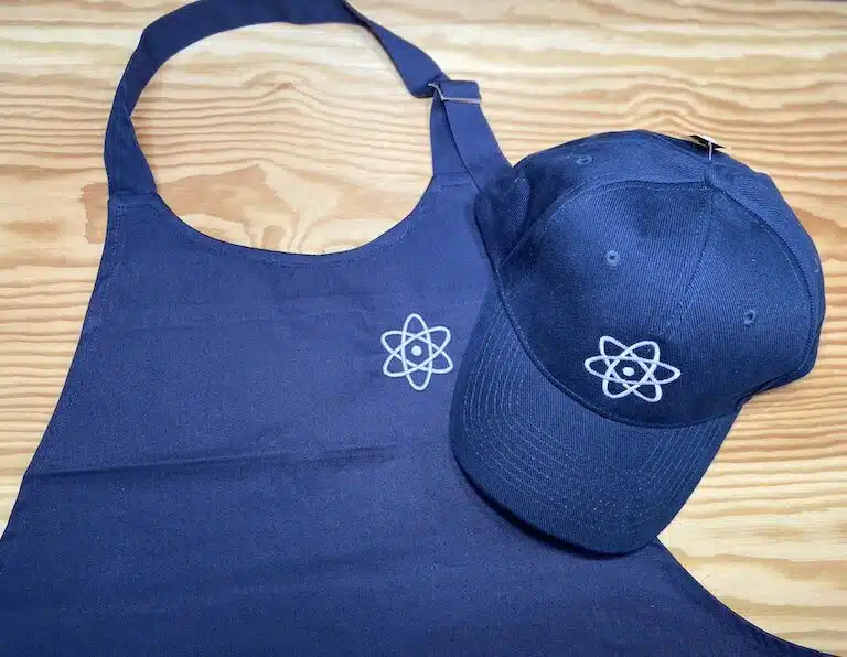 Casquette, Broderie, Restauration