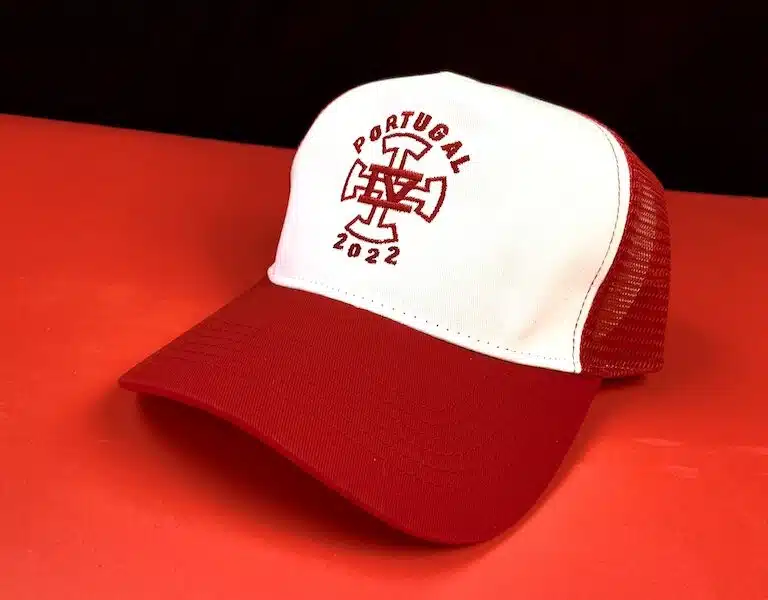 Casquette, Broderie, Association