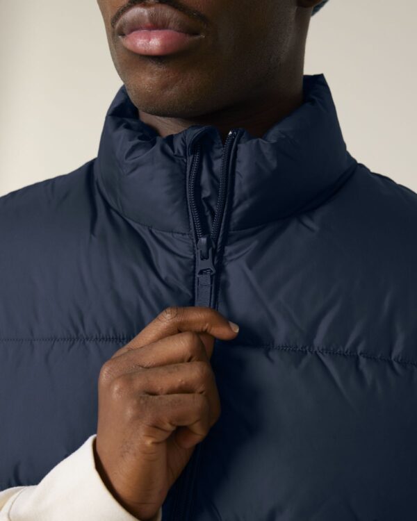 puffer gilet french navy studio front detail 0