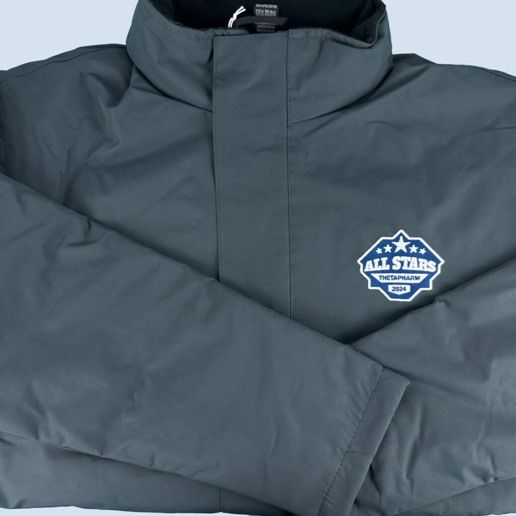 thetapharm starts up sweat parka europa broderie