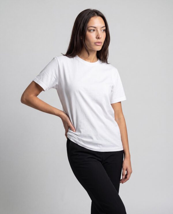 T-shirt blanc à personnaliser - marquage textile professionnel IKONE